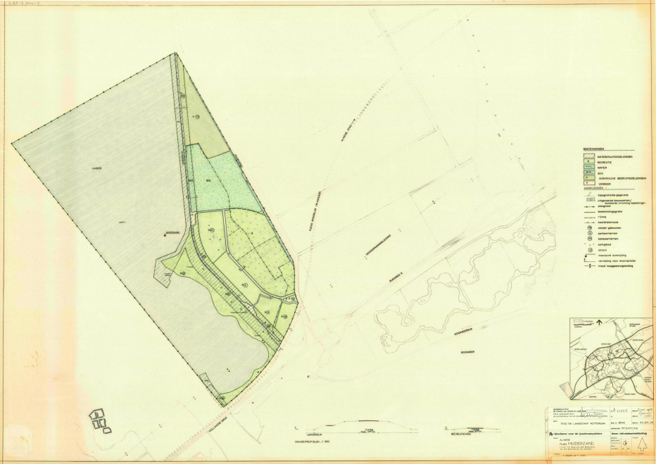 Kaart uit het bestemmingsplan Muiderzand uit 1983 Gekleurde kaart uit 1993 van het bestemmingsplan Muiderzand, met daarop de locatie van kampeerterrein Muiderzand
