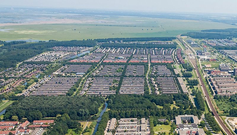 Almere Buiten o.a. Seizoenenbuurt 2016 © Top-Shot