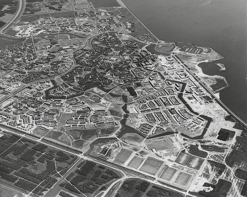overzicht Almere Haven 1983 © Bart Hofmeester / AeroCamera