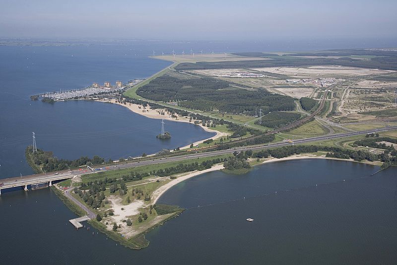 Strand Almere Poort 2008 © Rovorm